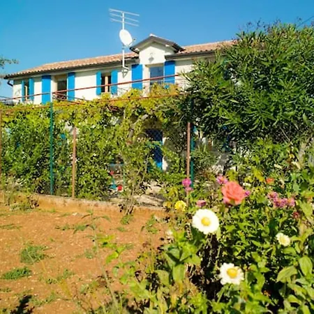 Charming In Zambratija, 44 Sqm, Parking Included 잠브라티야