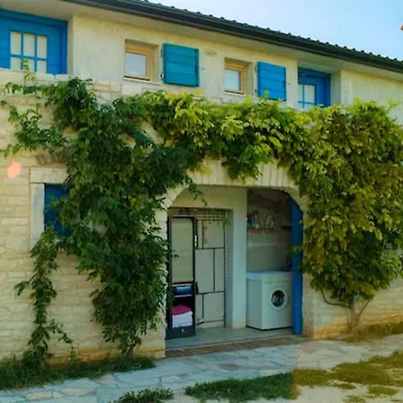 아파트 Charming In Zambratija, 44 Sqm, Parking Included *