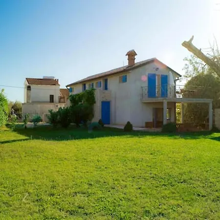 Charming In Zambratija, 44 Sqm, Parking Included *