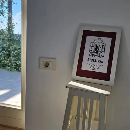 Charming In Zambratija, 44 Sqm, Parking Included 아파트 잠브라티야